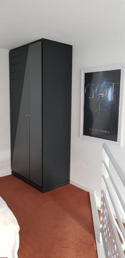 Appartement Cinema Aux Portes Du Futuroscope Chasseneuil-du-Poitou Exteriér fotografie